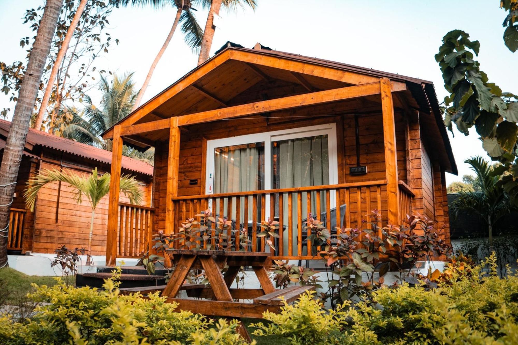 Tranquill Riverside Luxury Cottages With Bathtub, Кандолим Экстерьер фото