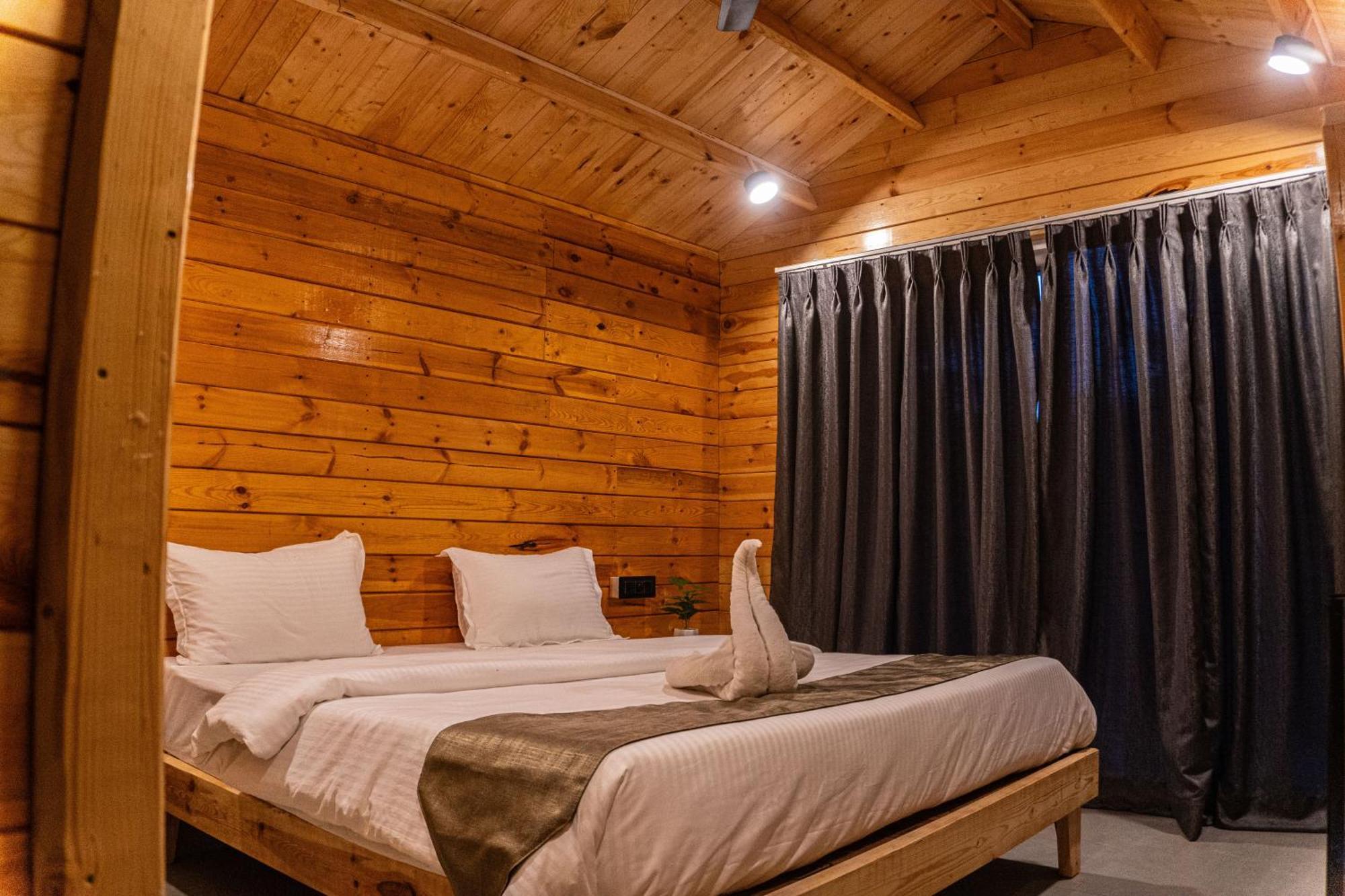 Tranquill Riverside Luxury Cottages With Bathtub, Кандолим Экстерьер фото